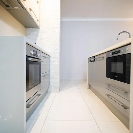 Ar-lux Old Town Apartment